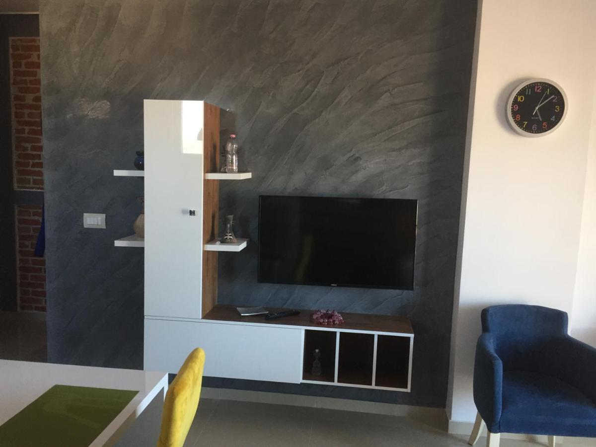 Best Apartment Pogradec Eksteriør billede