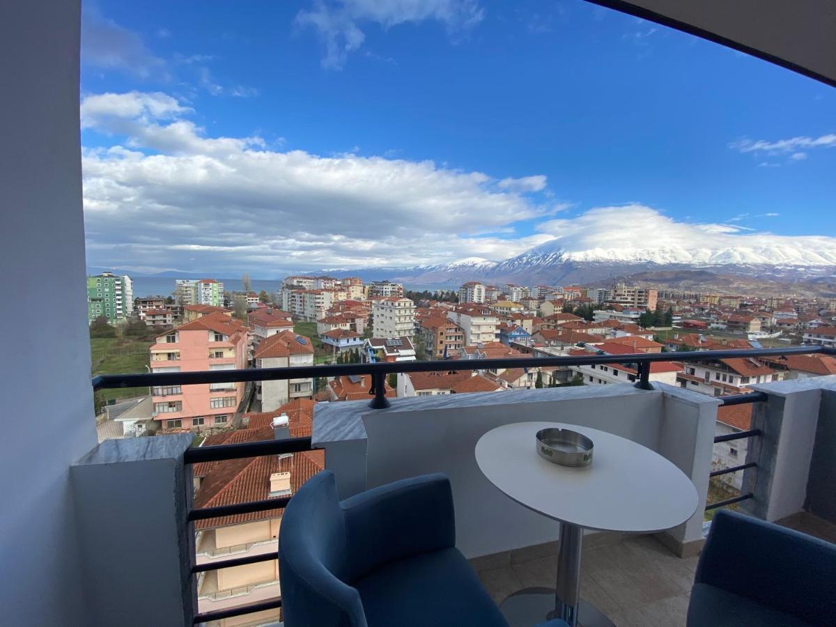 Best Apartment Pogradec Eksteriør billede