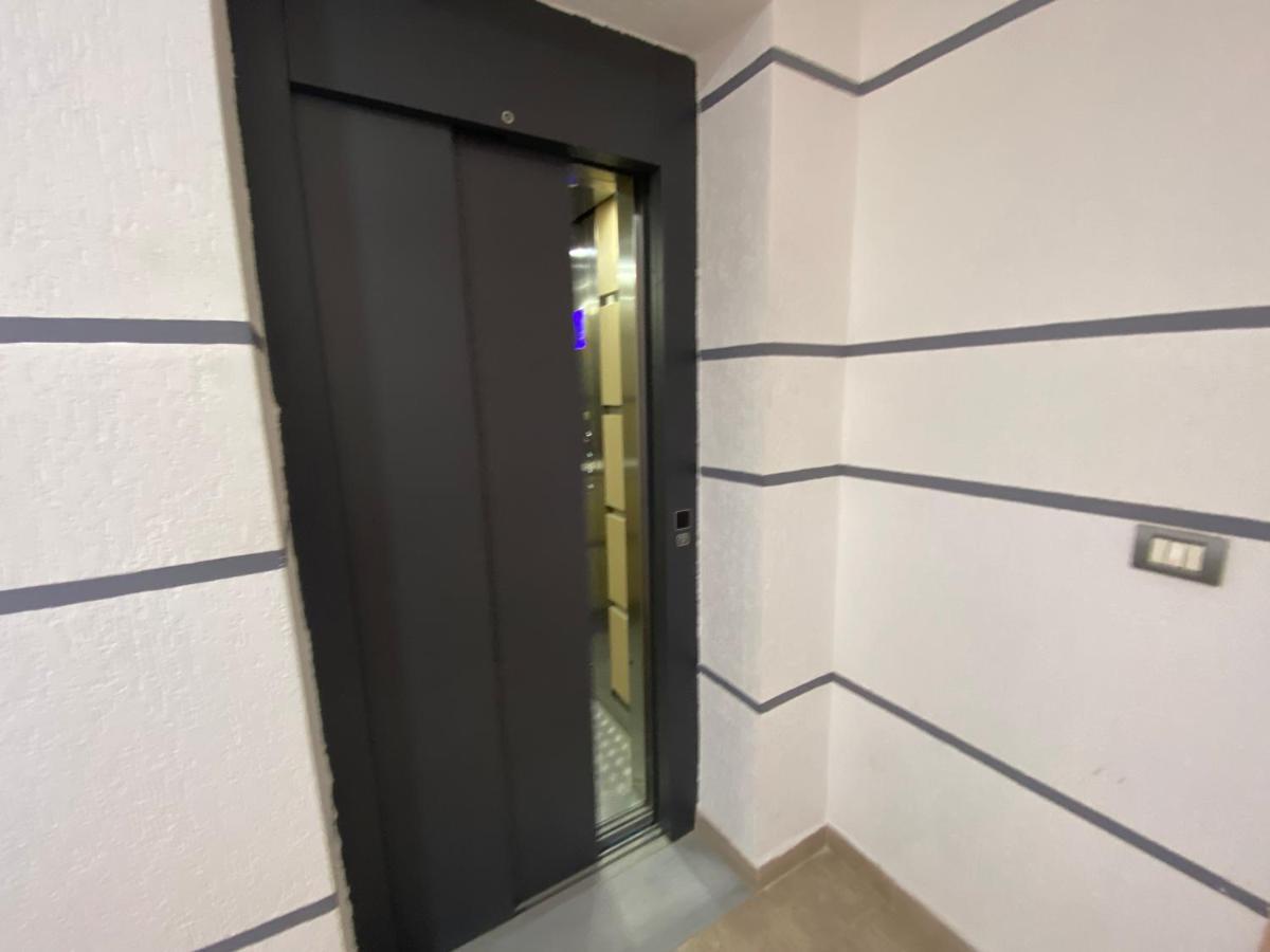 Best Apartment Pogradec Eksteriør billede