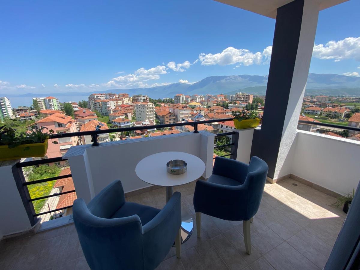 Best Apartment Pogradec Eksteriør billede